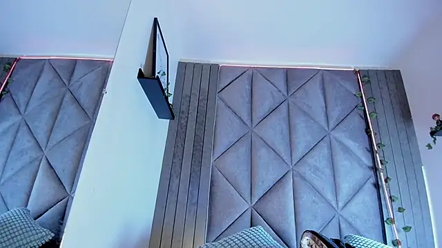 SabrinaSpell  online show from January 6, 2026, 11:47 am