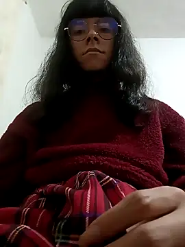 ChloeRaccoon online show from November 13, 2025, 5:28 am