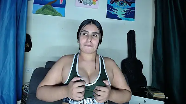 Antonellaa 111 online show from March 16, 2025, 6:20 am