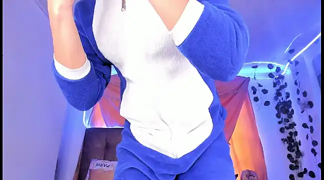 Ethan Boyy online show from March 9, 2025, 2:43 pm