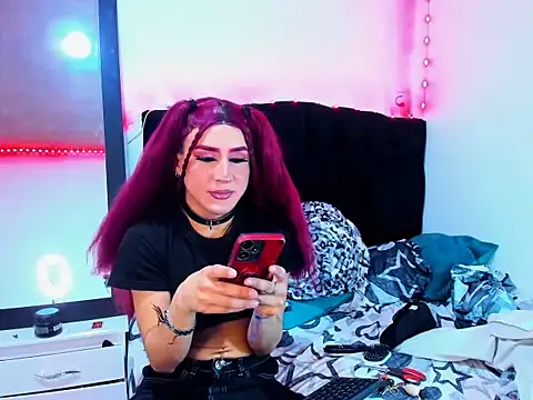 Snapshot of Georgina_Giio chatting on September 16, 2025, 4:08 pm Georgina Giio online show from September 16, 2025, 4:08 pm