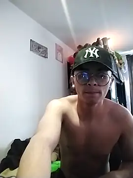 elbebesitobebelean666 online show from November 5, 2025, 9:26 pm