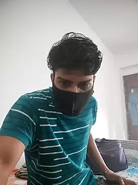 Snapshot of NikaYeptho chatting on October 17, 2025, 7:55 am NikaYeptho online show from October 17, 2025, 7:55 am