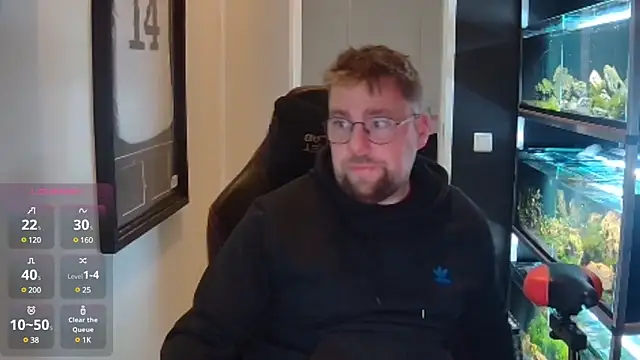 Snapshot of justinitt chatting on January 17, 2025, 11:27 am justinitt online show from January 17, 2025, 11:27 am