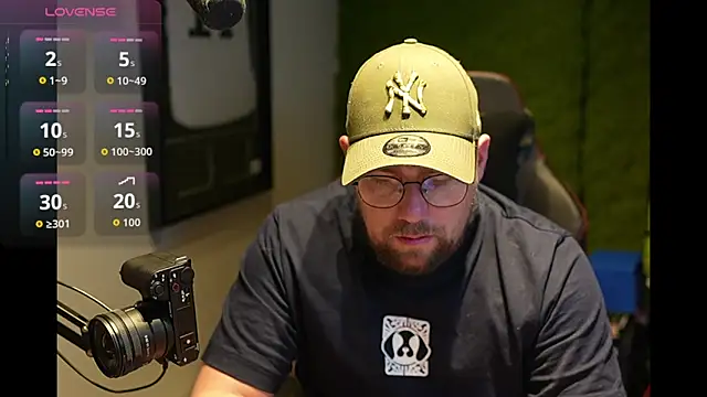 justinitt online show from December 3, 2025, 7:49 am