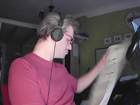 Snapshot of stary-w-kalesonach chatting on September 10, 2025, 4:23 am stary-w-kalesonach online show from September 10, 2025, 4:23 am