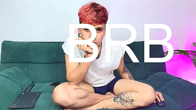 Snapshot of Sky_dirty chatting on March 21, 2025, 8:28 am Sky dirty online show from March 21, 2025, 8:28 am