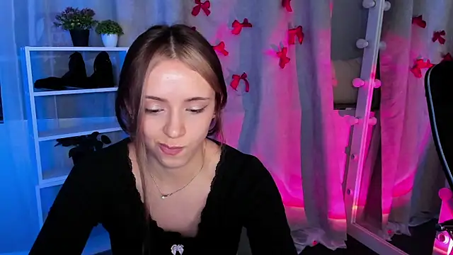 Sahara Shields online show from March 6, 2025, 1:03 pm