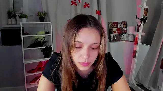 Sahara Shields online show from September 9, 2025, 10:15 am