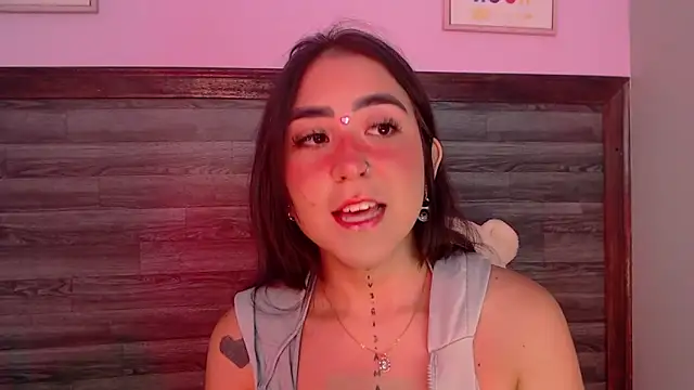 AdaaMillan online show from February 7, 2026, 8:34 pm