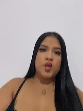 Cinnamon-Dirty online show from December 13, 2025, 10:15 pm