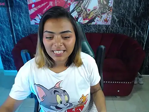 Snapshot of madelein_m chatting on February 1, 2025, 7:02 pm madelein m online show from February 1, 2025, 7:02 pm