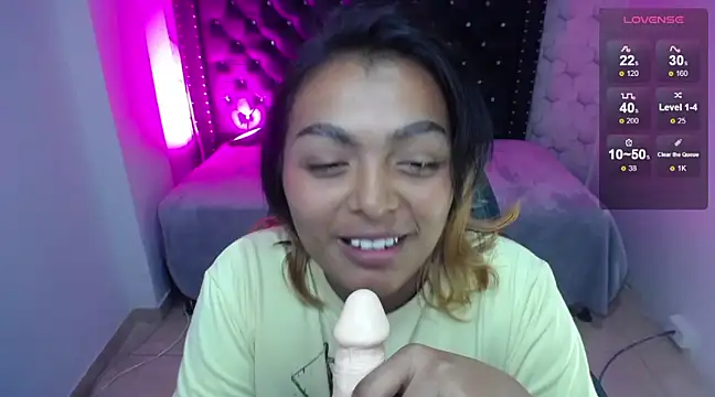 Snapshot of madelein_m chatting on February 15, 2025, 3:28 pm madelein m online show from February 15, 2025, 3:28 pm