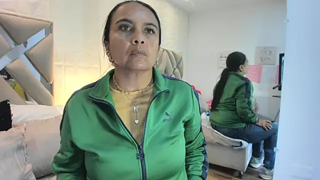 raquell moore online show from March 5, 2026, 12:23 pm