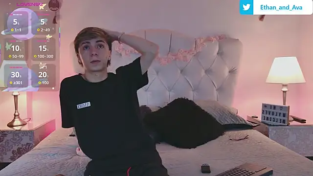 ethan and ava online show from September 18, 2025, 1:24 pm