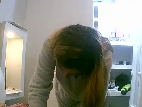 Snapshot of VittoriaTaylor chatting on February 14, 2026, 3:25 am VittoriaTaylor online show from February 14, 2026, 3:25 am