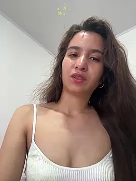 Bella still online show from March 30, 2026, 1:45 pm