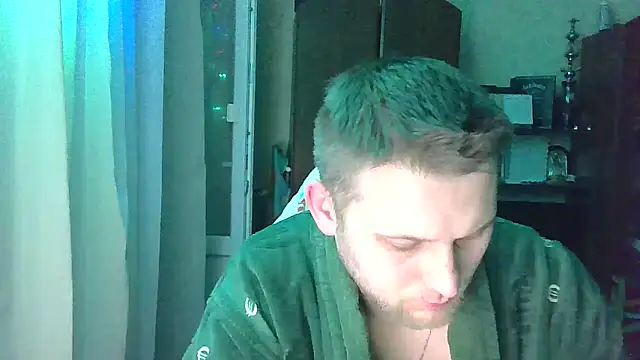 Snapshot of HunterOnBoobs chatting on March 5, 2025, 10:21 pm HunterOnBoobs online show from March 5, 2025, 10:21 pm