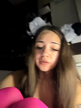 Snapshot of GeraBoobsi chatting on November 2, 2025, 11:45 am GeraBoobsi online show from November 2, 2025, 11:45 am