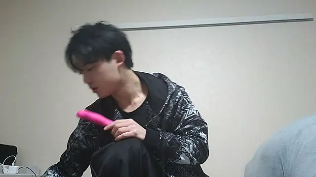 Snapshot of nunnun00 chatting on February 26, 2025, 12:14 pm nunnun00 online show from February 26, 2025, 12:14 pm