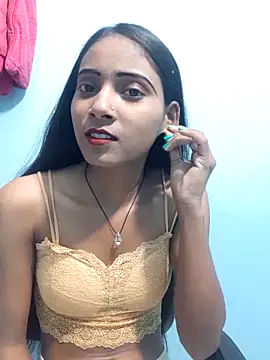 Snapshot of Divya-2007 chatting on February 15, 2025, 7:49 am Divya-2007 online show from February 15, 2025, 7:49 am