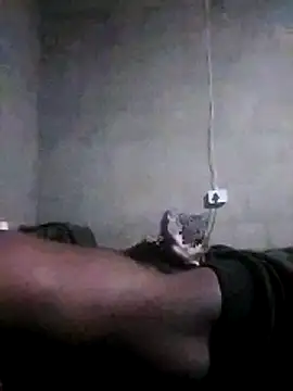 Snapshot of LaneYam chatting on March 20, 2026, 6:35 pm LaneYam online show from March 20, 2026, 6:35 pm