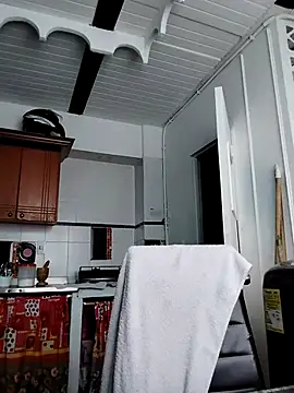 Snapshot of squirt-secret chatting on March 6, 2025, 8:27 pm squirt-secret online show from March 6, 2025, 8:27 pm