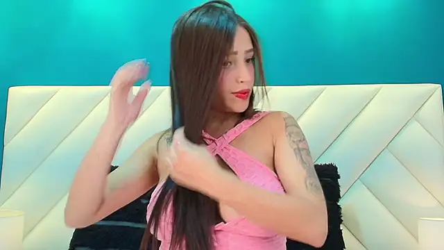 ArianaGolden online show from February 26, 2025, 12:47 pm