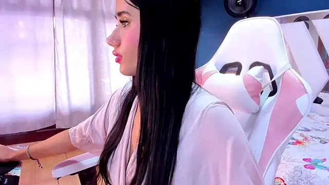 Alondra Cutie online show from March 22, 2025, 9:10 pm