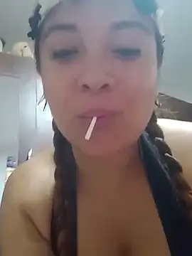 Snapshot of titattika_plattlina chatting on January 21, 2025, 3:59 am titattika plattlina online show from January 21, 2025, 3:59 am