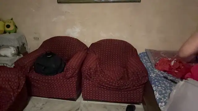 hot hunk boy online show from March 5, 2026, 6:26 pm