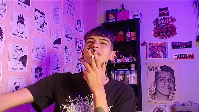 Snapshot of Mickey_Magic chatting on January 28, 2025, 7:00 am Mickey Magic online show from January 28, 2025, 7:00 am