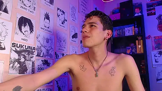 Snapshot of Mickey_Magic chatting on March 3, 2025, 5:20 am Mickey Magic online show from March 3, 2025, 5:20 am