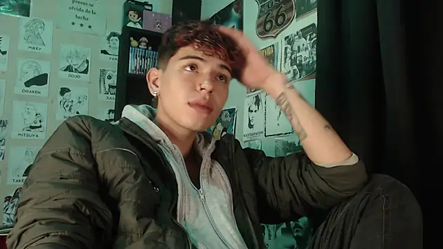 Snapshot of Mickey_Magic chatting on March 19, 2025, 7:51 am Mickey Magic online show from March 19, 2025, 7:51 am