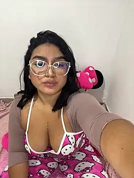 Snapshot of Camila_Mason chatting on January 25, 2025, 5:07 am Camila Mason online show from January 25, 2025, 5:07 am