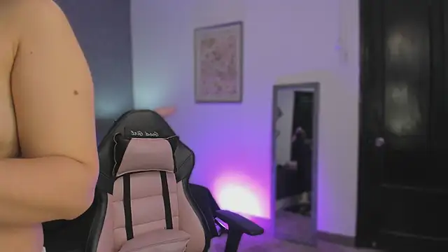 ah mara  online show from October 18, 2025, 11:33 am