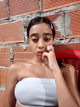 Zoe Sweett18 online show from November 4, 2025, 12:26 pm