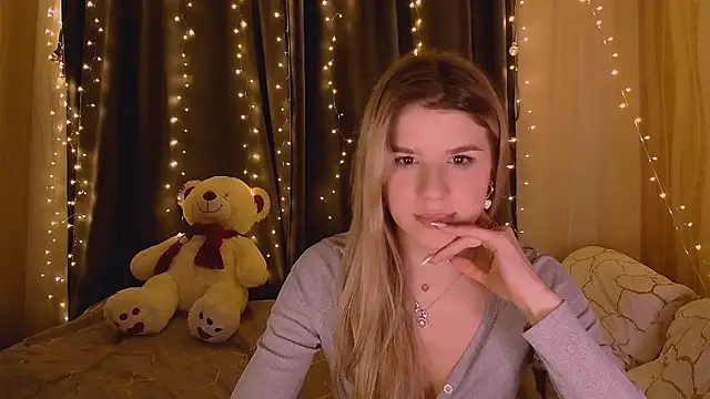 Melissa smith  online show from February 20, 2026, 1:35 am