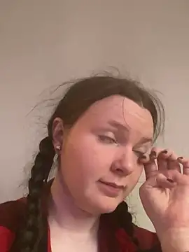 VenusandIppy online show from March 20, 2025, 8:51 pm