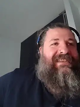 Snapshot of catullo14 chatting on May 17, 2026, 6:48 pm catullo14 online show from May 17, 2026, 6:48 pm