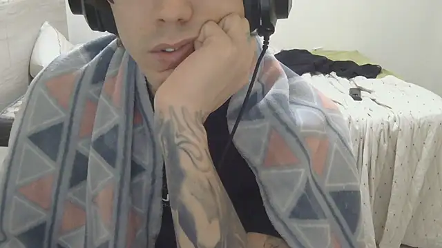 smokingink online show from June 24, 2026, 1:15 am
