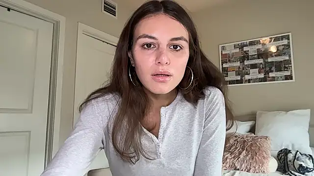 graciesmith27 online show from April 30, 2026, 7:53 pm