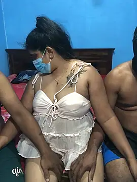 Lovely WINDI online show from April 21, 2026, 6:12 pm