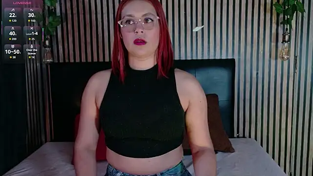 Sophie new25 online show from January 19, 2026, 12:42 pm