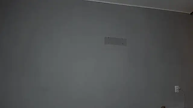 Eva Gloryy online show from April 16, 2026, 7:47 pm