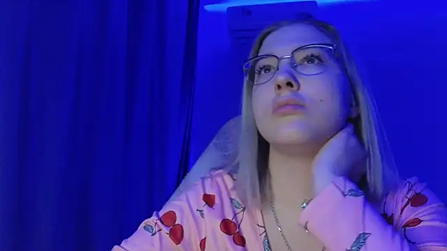 Snapshot of HotBrandyX chatting on January 13, 2026, 11:15 am HotBrandyX online show from January 13, 2026, 11:15 am