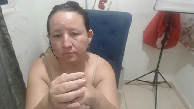 Yohis Kiut25 online show from July 10, 2026, 7:01 am