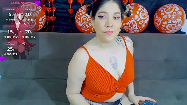 sharonnleon online show from February 16, 2026, 9:44 pm