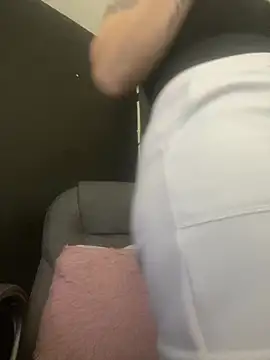 viktoria davis  online show from March 8, 2026, 11:19 pm