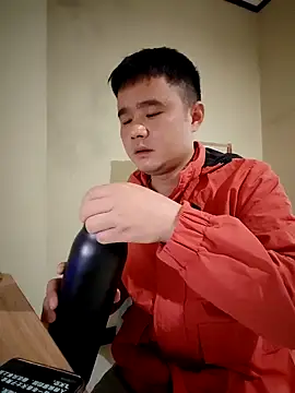 goodboyfcy online show from February 18, 2025, 4:48 am